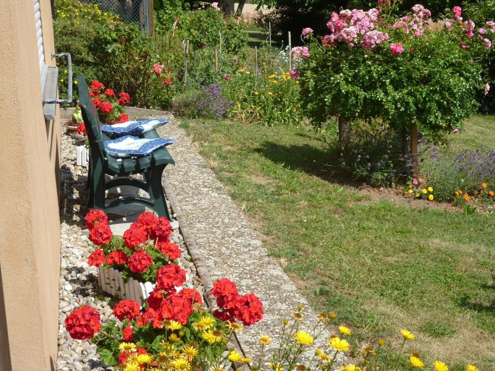 Blumenwiese Weilheim Exteriör bild